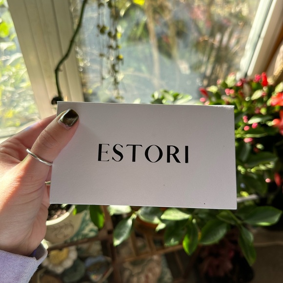 Gold Ring from Estori Collective inspired by Crescent City series—Sarah J Maas - Picture 4 of 4